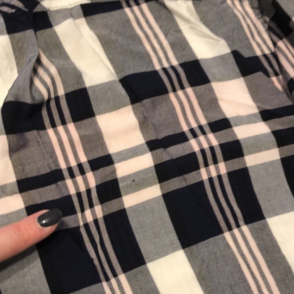 Lightweight flannel top - Picture 7 of 7